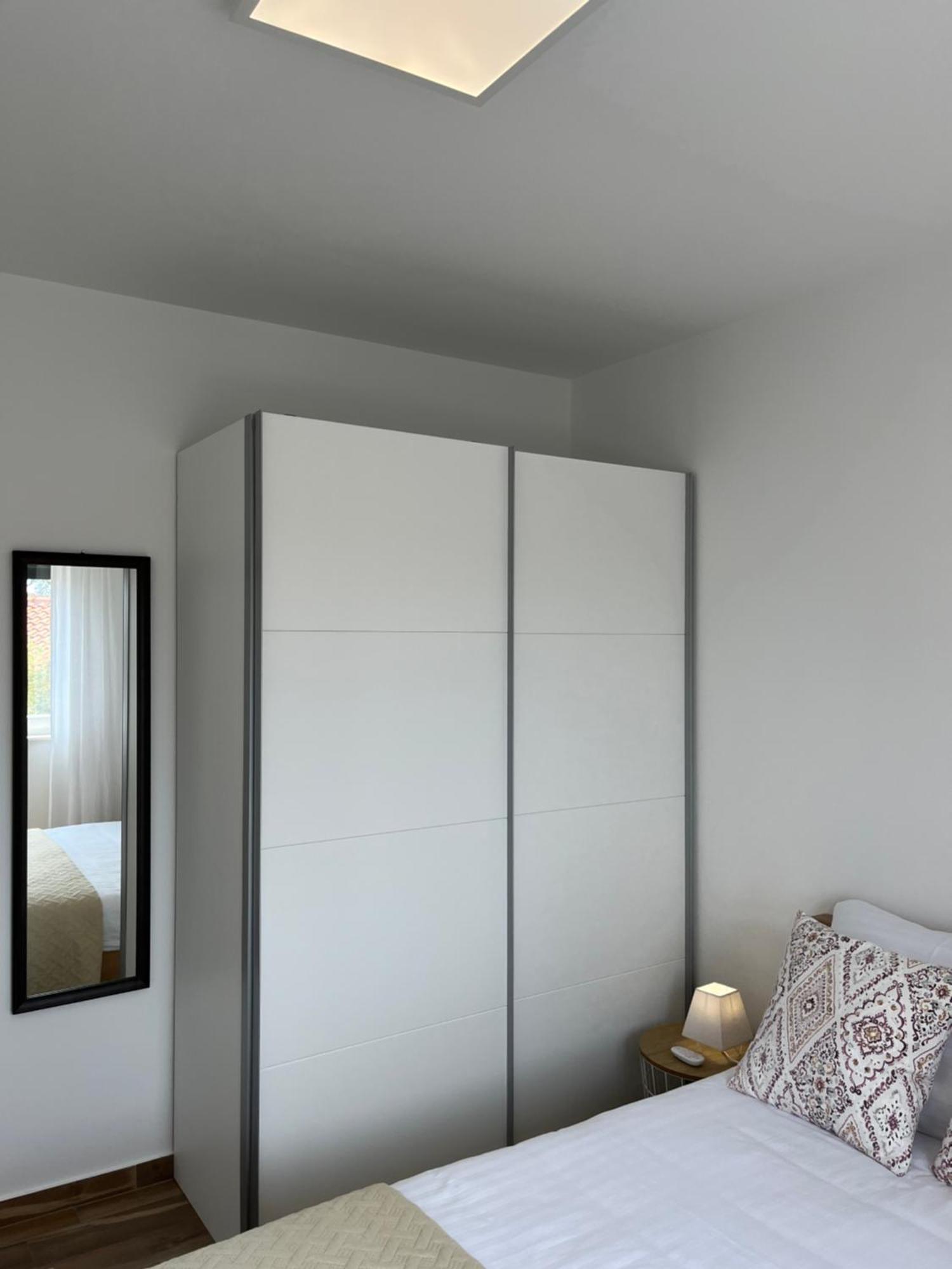 Luxury Apartment Ledo Рогозница Экстерьер фото