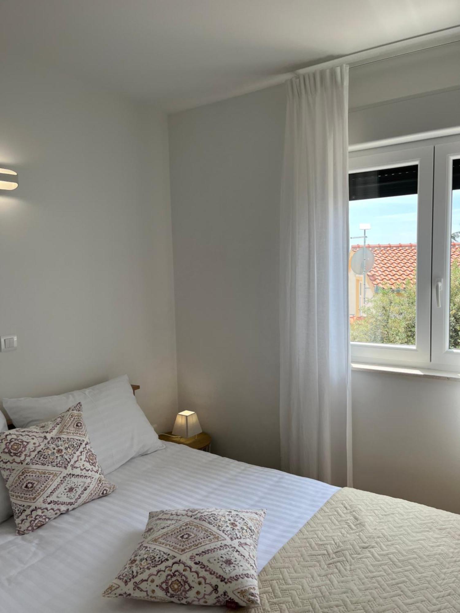 Luxury Apartment Ledo Рогозница Экстерьер фото